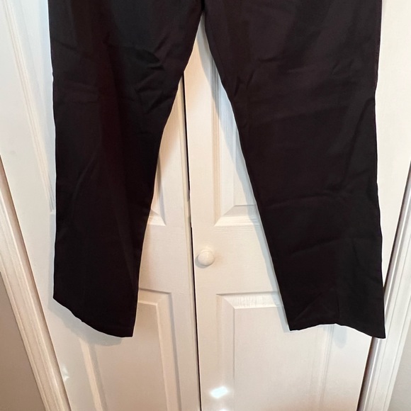 Dockers Straight Fit Pants Size 33x32 - Picture 3 of 10